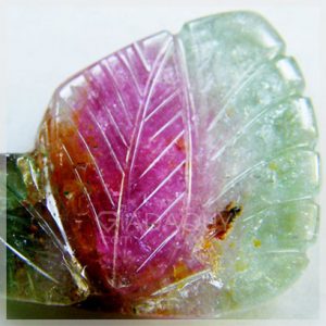 da tourmaline da sac cham khac hinh chiec la GWE 77-12