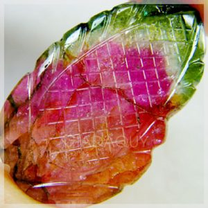 da tourmaline da sac cham khac hinh chiec la 77-14