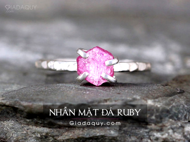 nhan mat da ruby tu nhien