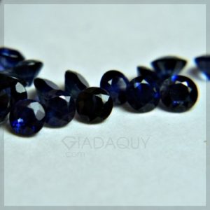 Bo-18-vien-da-quy-sapphire-mau-xanh-duong-hinh-tron-2.98-carats