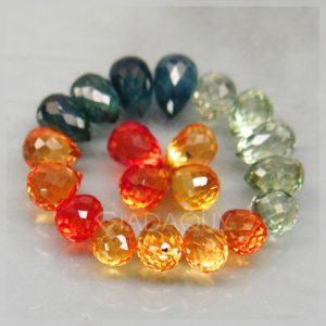 Bo-20-vien-da-sapphire-nhieu-mau-hinh-giot-le-5.82-carats