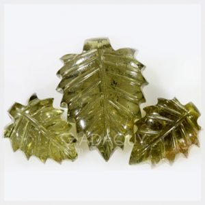Bo-3-da-tourmaline-xanh-luc-cham-khac-hinh-chiec-la-1456-409x409