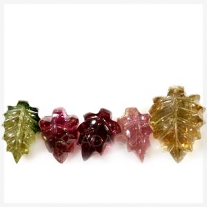 Bo-5-vien-da-tourmaline-phoi-mau-cham-khac-hinh-chiec-la