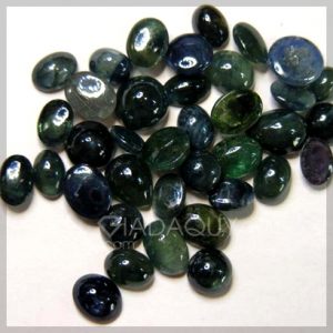 Bo-nhieu-vien-da-quy-sapphire-mau-xanh-luc-mai-tron-11436
