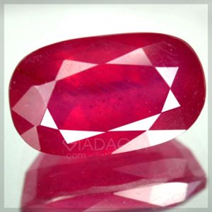 Da-ruby-do-huyet-bo-cau-oval-mixed-cut-3.98-carats