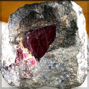 Da-quy-ruby-do-tho-1225-carats-khong-xu-ly-TBM-1128