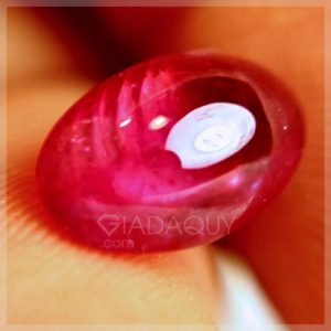 Da-quy-ruby-do-4.37-carats-mai-tron