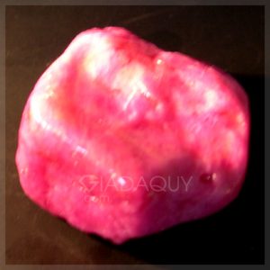 Da-quy-ruby-hong-tim-tho-300-carats