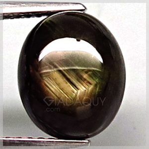 Da-quy-sapphire-sao-den-5.66-carats