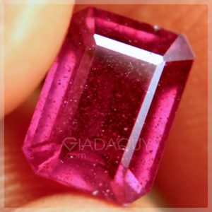 Da-quy-ruby-mau-do-fancy-cut-3.11-carats