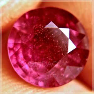Da-quy-ruby-do-tron-mixed-cut-.4.8-carats