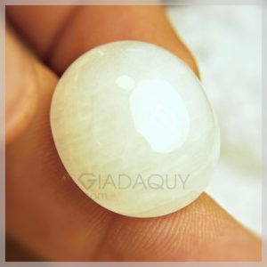 Da-sapphire-trang-mai-mon-62-5-carats-409x409