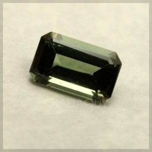 Da-quy-tourmaline-mau-xanh-luc-EMERALD-CUT-0.62-carats