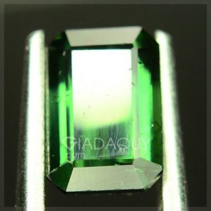 Da-tourmaline-xanh-luc-1-6-carats-409x409