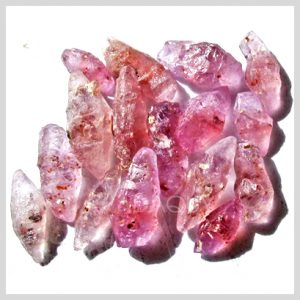 Khoang-chat-da-quy-sapphire-hong-tho-ST8704