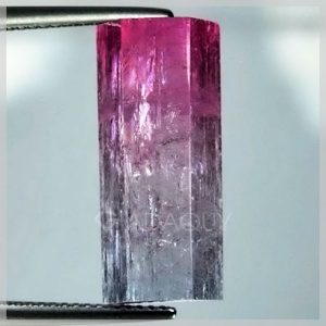 Khoang-chat-da-tourmaline-hai-mau-hong-trong-suot-tbm-17-18-Cts-409x409