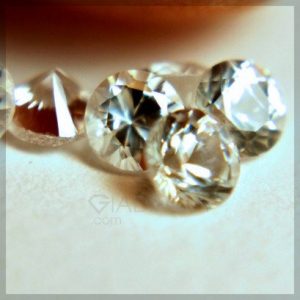 bo 7 vien da sapphire trong suot tron 1.03 carats