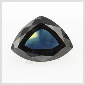 da sapphire quy hiem Trillion shape 10.65 carats