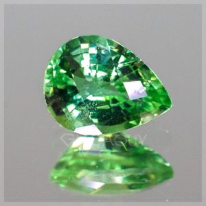 da-quy-tourmaline-chrome-xanh-luc-1.484-carats