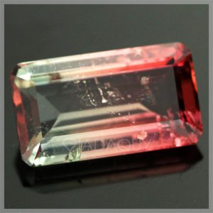 da-quy-tourmaline-hai-mau-do-xanh-luc-RTO104