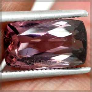 da-quy-tourmaline-hong-TBM-1704