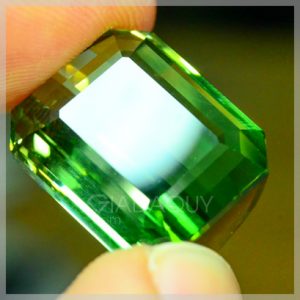da-quy-tourmaline-xanh-luc-26.645-carats