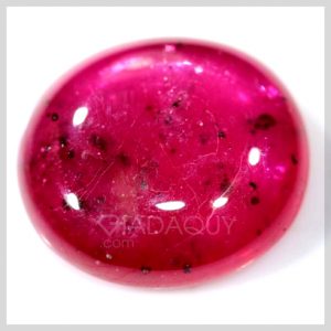 Đá ruby đỏ 46 carats mài tròn, hình oval