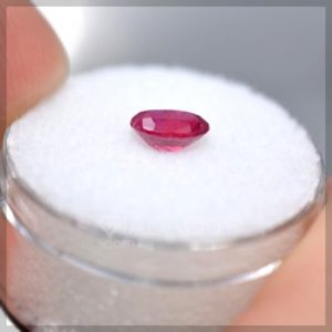 da ruby do oval mixed cut 1.04 carats
