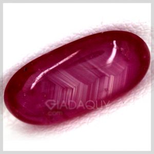 da ruby do tim oval cabochon 4.35 carats SG-1621