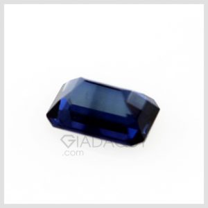 da sapphire xanh duong Emerald cut 0.69 carats