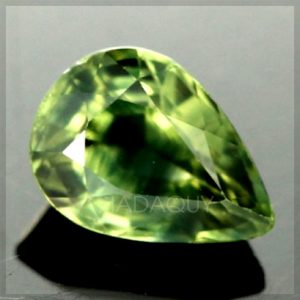 da sapphire mau xanh luc hinh giot nuoc 0.86 carats