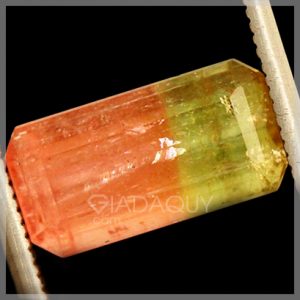 da-quy-tourmaline-da-sac-SG-2415