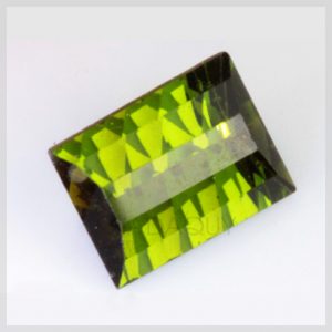 da-quy-tourmaline-xanh-luc-0.98-carats