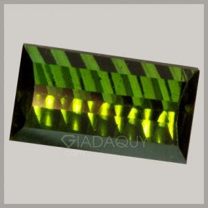 da-quy-tourmaline-xanh-luc-3.21-carats