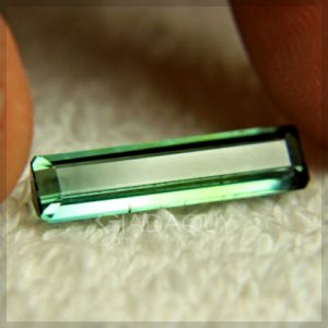 da-quy-tourmaline-xanh-luc-3.73-carats