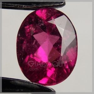da-quy-tourmaline-oval-hong-dam