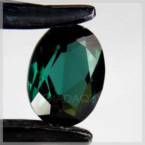 da-quy-tourmaline-mau-xanh-duong-oval-cut-0.96-carats