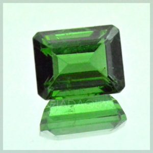 da tourmaline xanh luc 2.33 carats