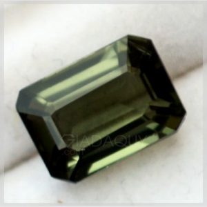 da-quy-tourmaline-xanh-luc-octagon-cut-4.38-carats