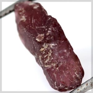 khoang chat sapphire tho tim 4.25 carats MX3390