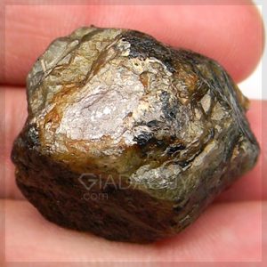 khoang chat sapphire tho sao den 138.55 carats