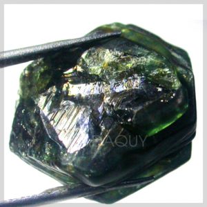 mau khoang chat da sapphire xanh luc MGW4830