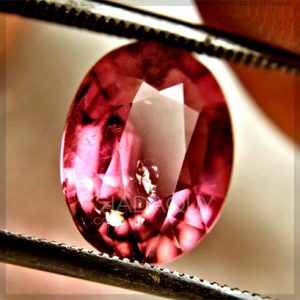 Đa-ourmaline-mau-Rubelite-3.52-carats